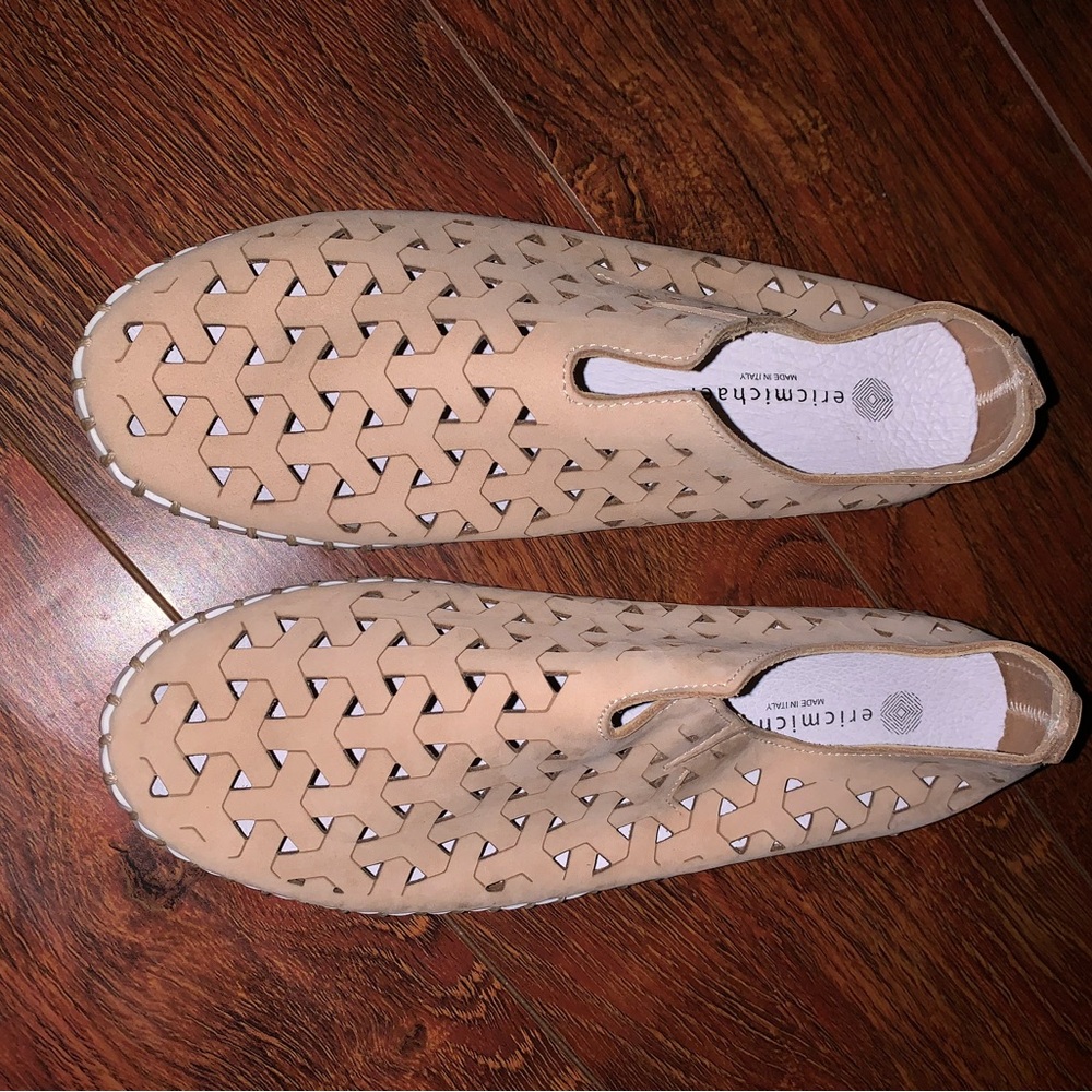 Eric Michael Women's Beige Loafers